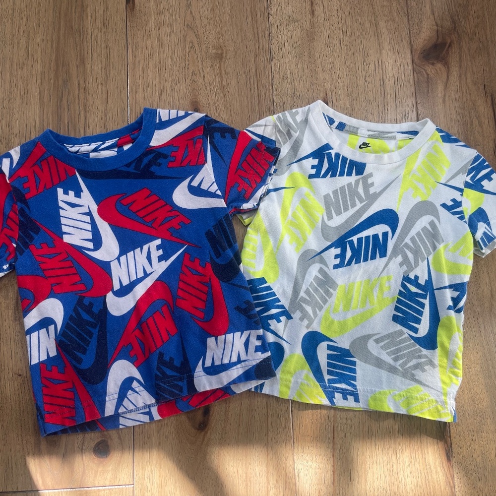 Nike Tees 2T